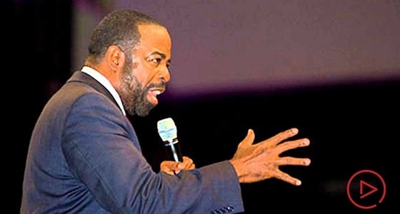 Les Brown explains why it’s crucial for you to pursue your dream Les Brown explains why it’s crucial for you to pursue your dream